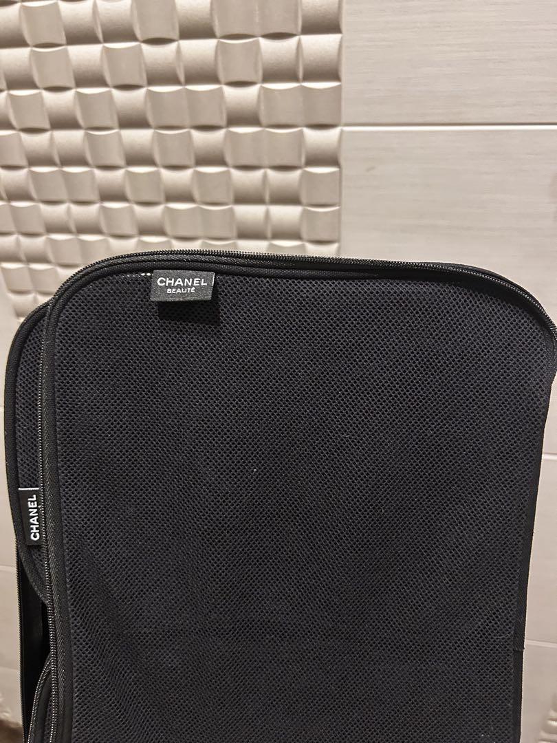CHANEL トラベルポーチ 黒 メッシュ