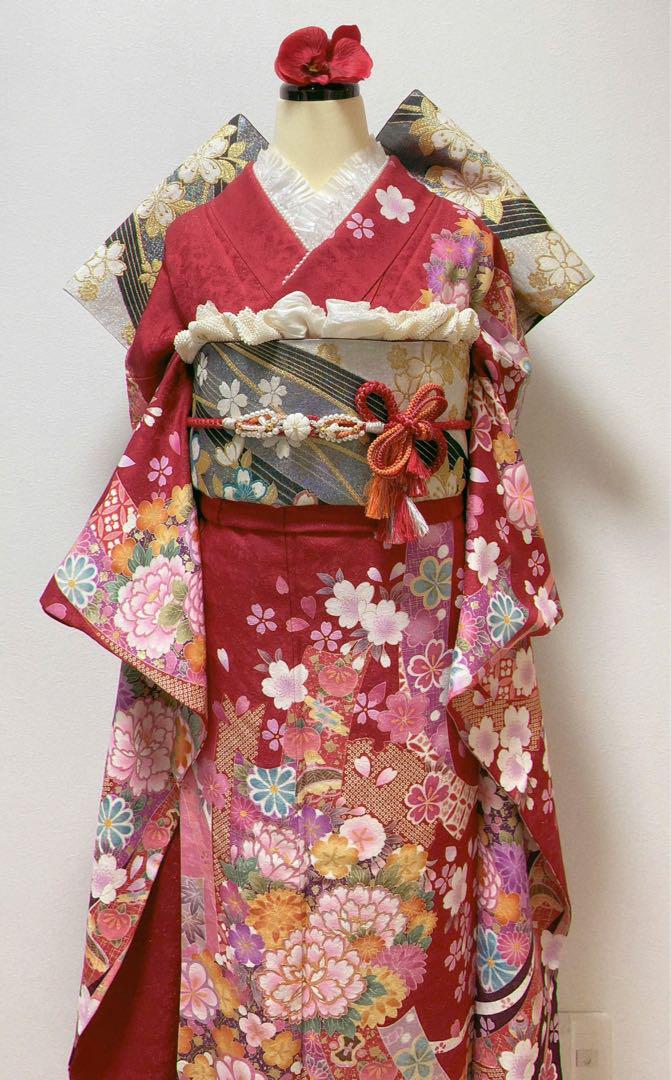 華やかな赤色の振袖　成人式　振袖6点セット 03