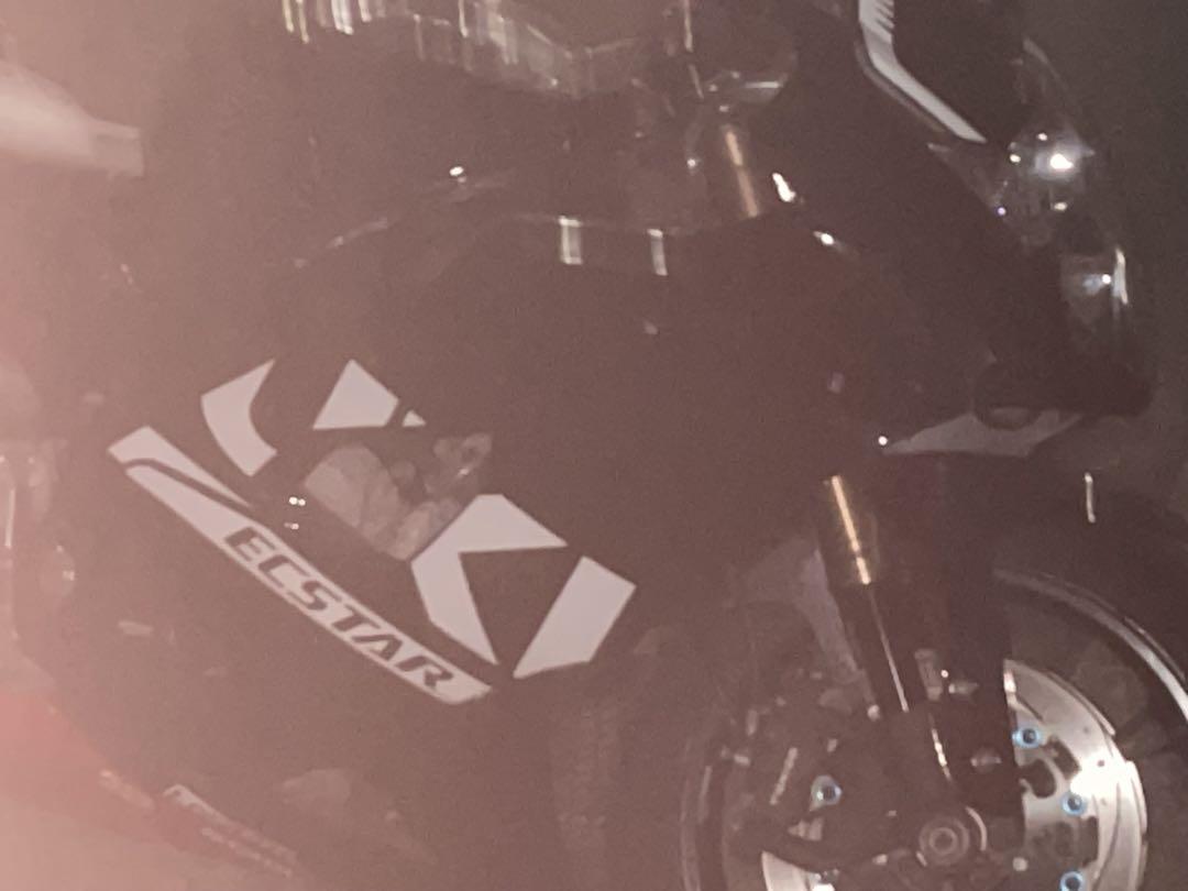 gsx-r1000k6