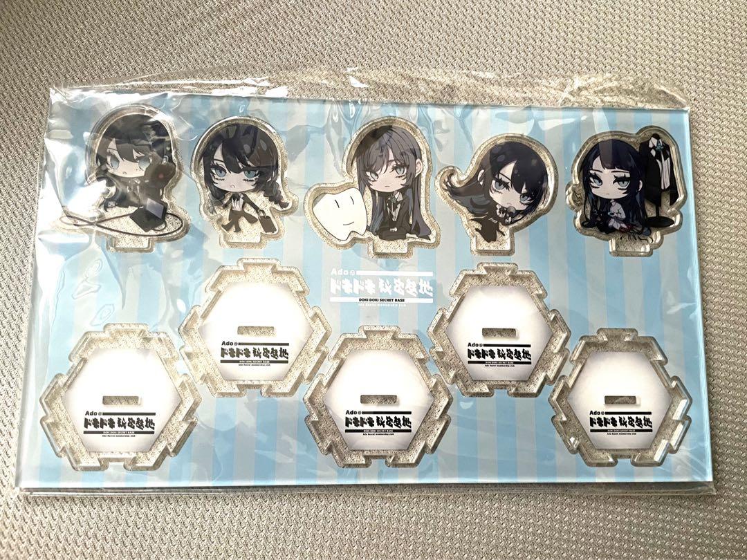 集まれ！「Adoのドキドキ秘密基地」アクリルスタンド - メルカリ