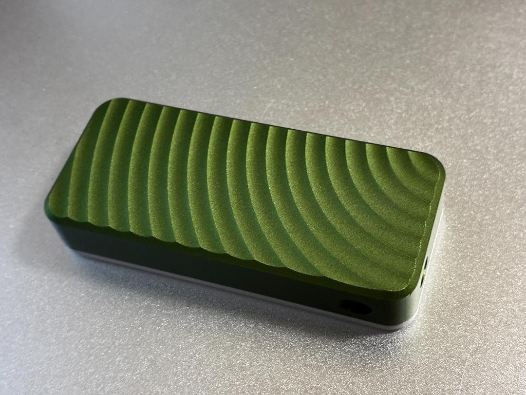 手動配出 自動収納のカッターナイフ オートナイフ 携帯用