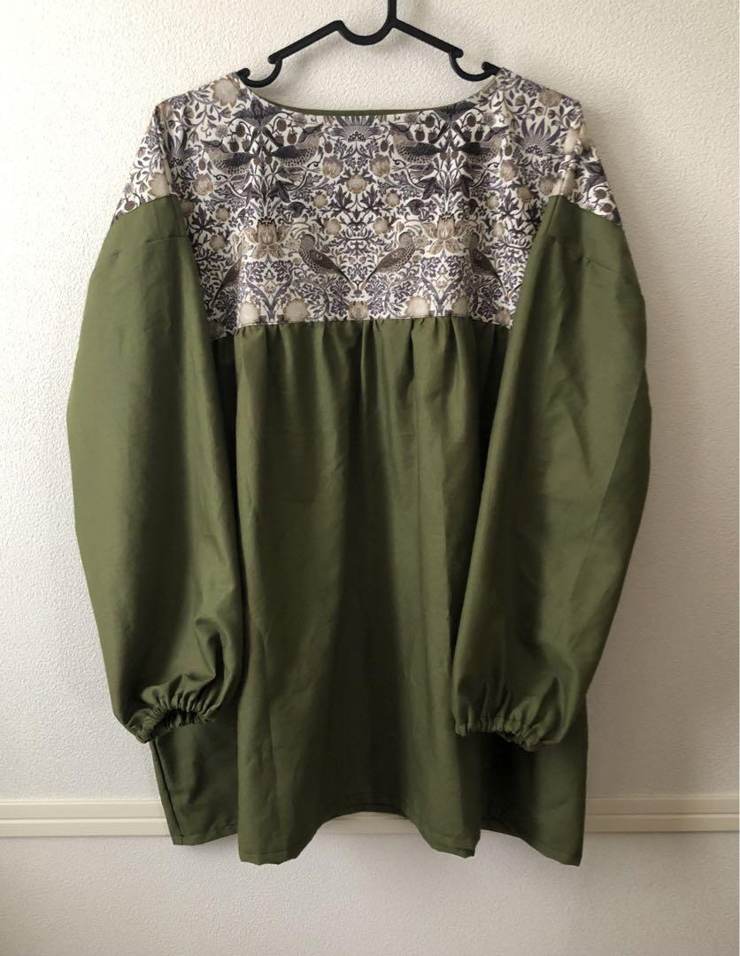 ハンドメイド 長袖チュニック✴︎モリスいちご泥棒×カーキ