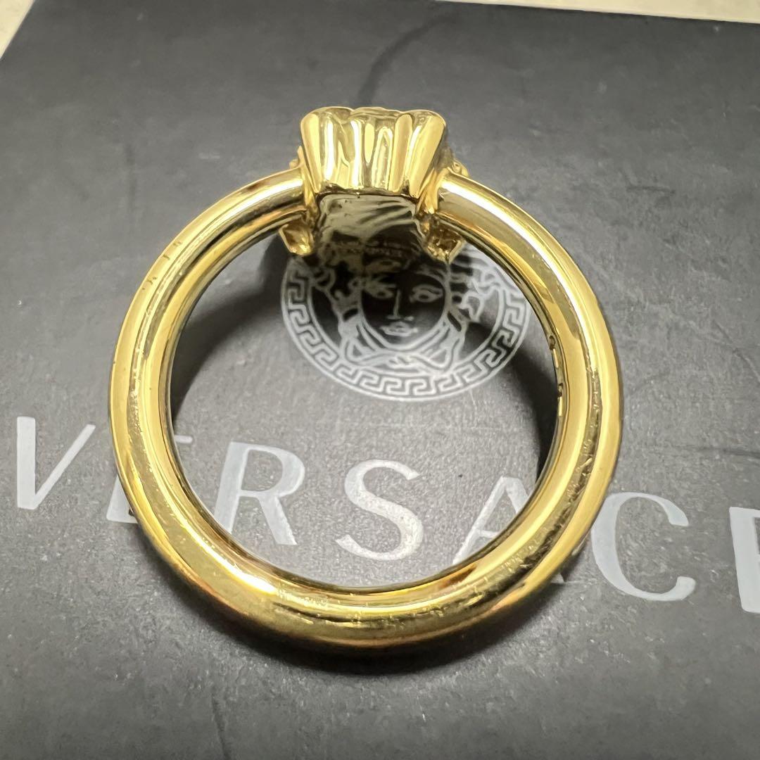 クリスタル ラ メドゥーサ リング ゴールド | VERSACE JP