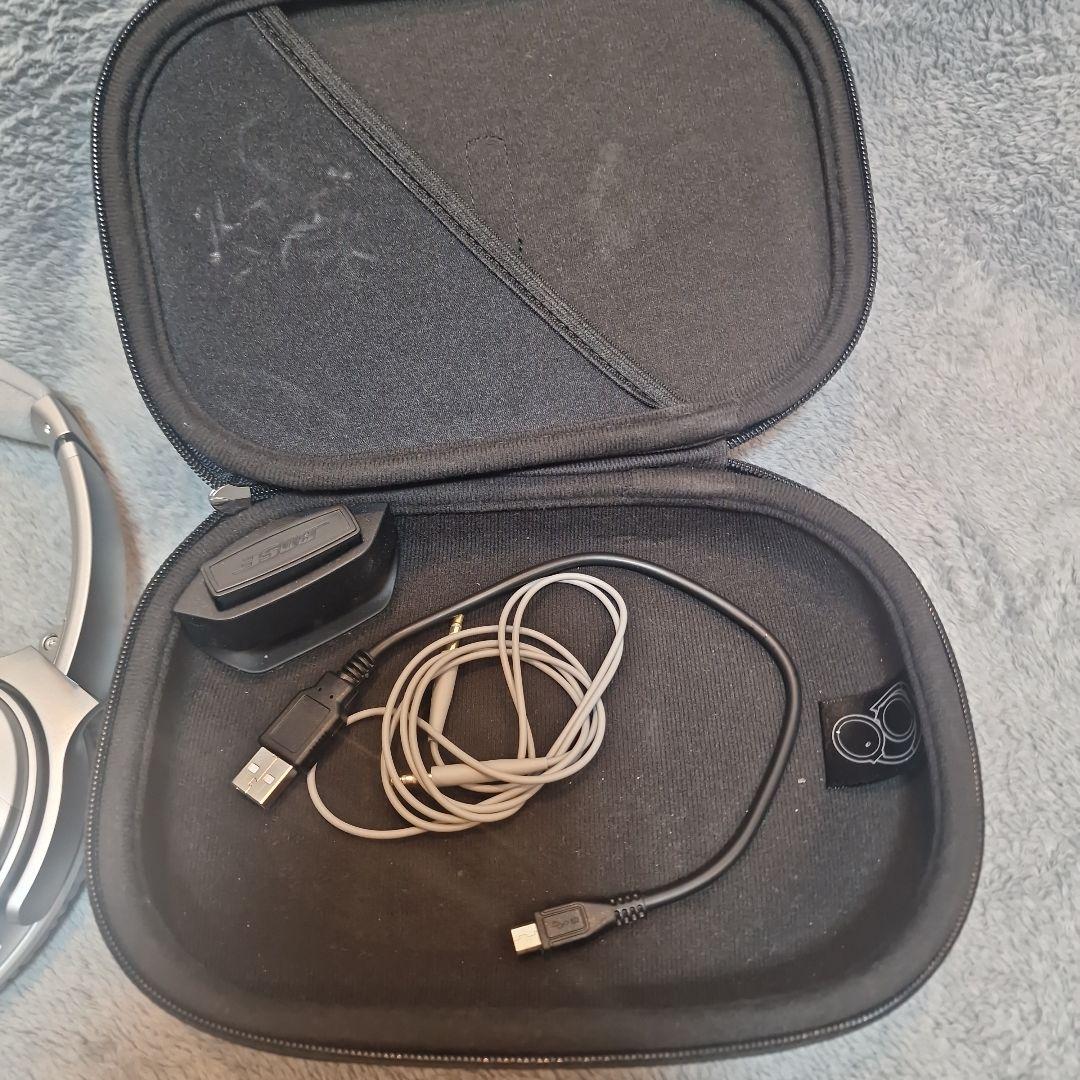 QC35 ノイズキャンセリングヘッドフォン