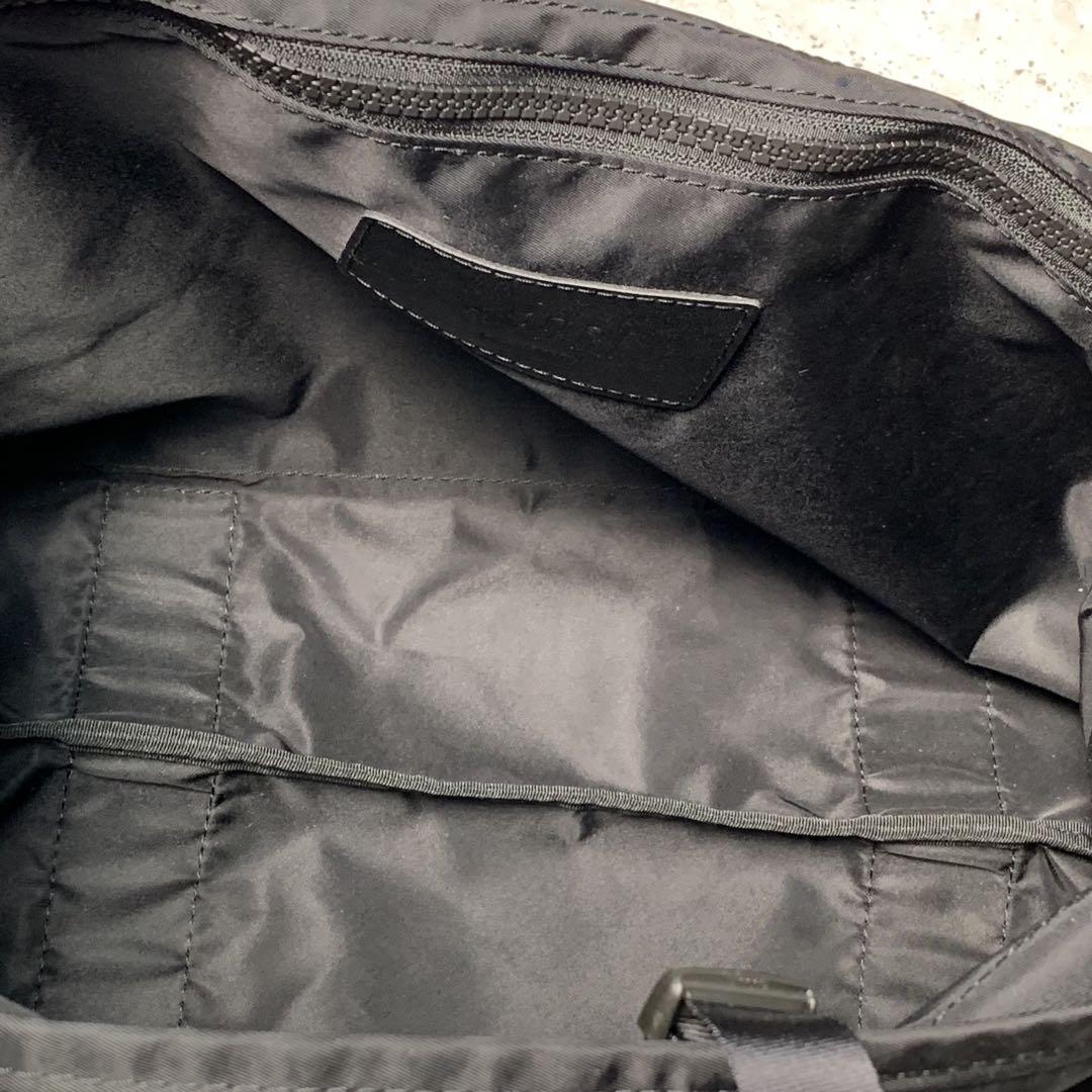KARRI AMIACALVA MESSENGER BAG メッセンジャーバッグ