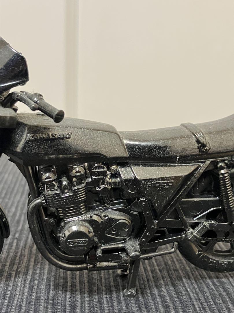 レッドバロン　模型　Kawasaki バイクモデル 1/12 ブラック
