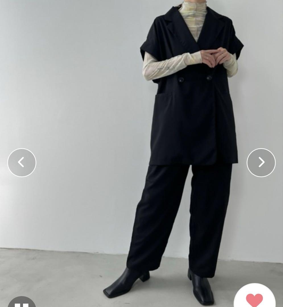 y/m ブラック クレープジレとパンツ　セットアップ