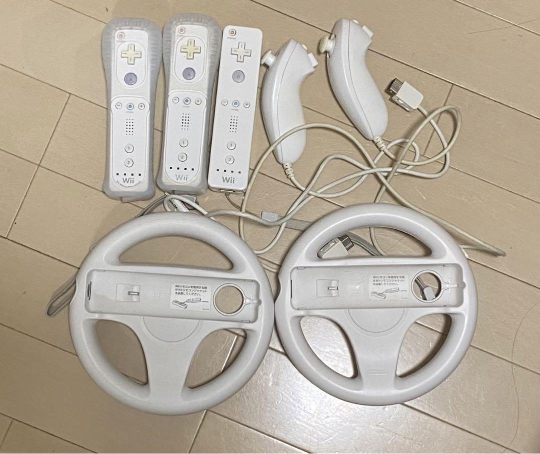 Wii ウィー　本体　コントローラー　ソフト（マリオ、スポーツ等）14点セット！ Wii ウィー 本体 コントローラー ソフト（マリオ、スポーツ等
