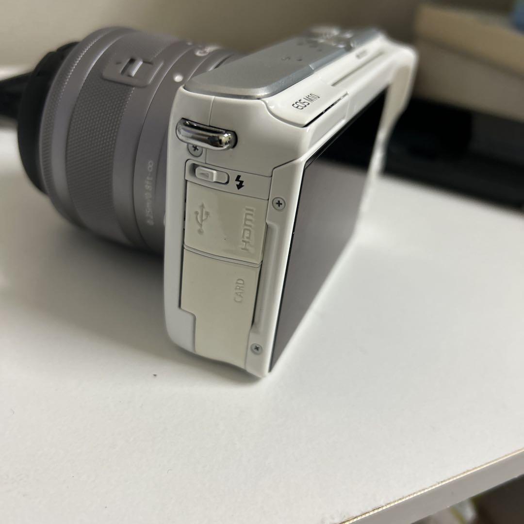 超美品_動作良好@Wi-Fi対応Canon EOS M10 レンズキット