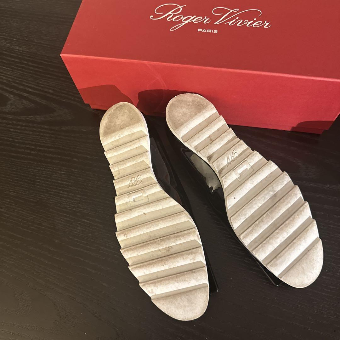 Roger Vivier ブラック フラットシューズ