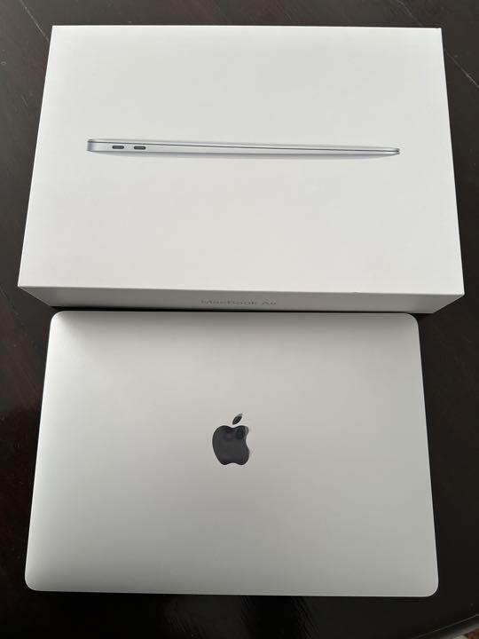 【最安値】MacBook Air (2019) 256GB 付属品 箱あり