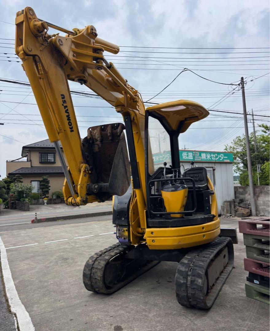KOMATSU ／コマツ　PC28-UU2 ハサミ付