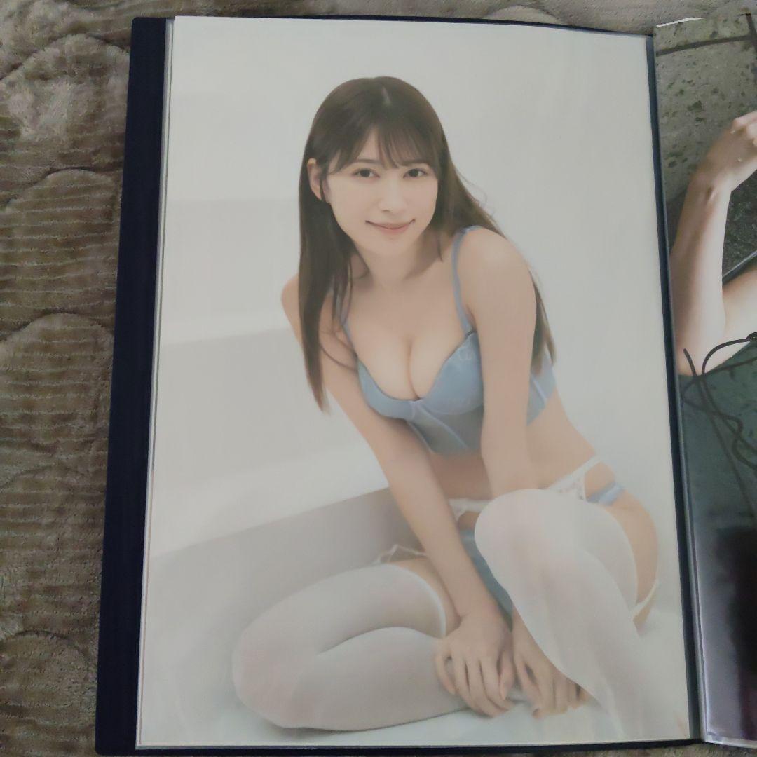 雪平莉左 ポスター 7点セット 3点は直筆サイン入り A3クリアファイル付 雪平莉左 ポスター 7点セット 3点は直筆サイン入り A3クリアファイル付