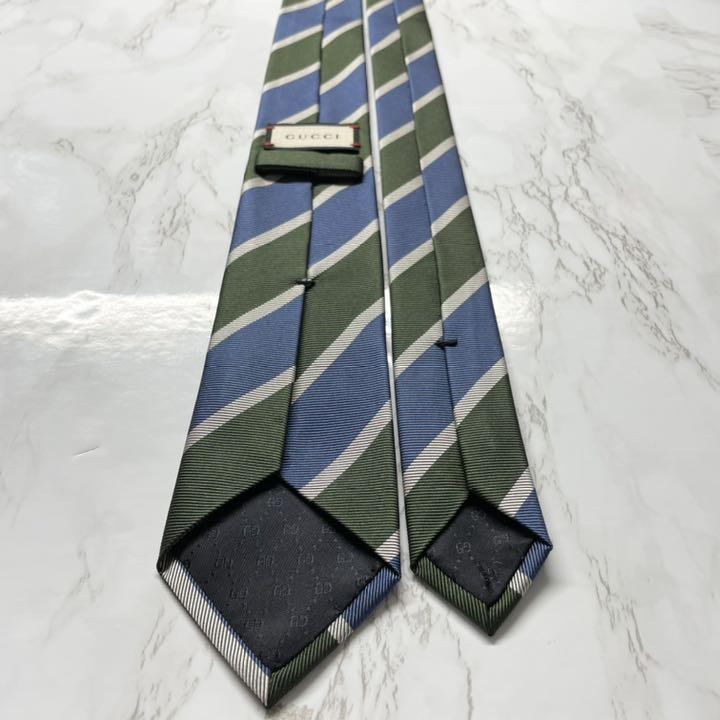 極美品 GUCCI ネクタイ シルク100% ストライプ柄 ワンポイント 刺繍