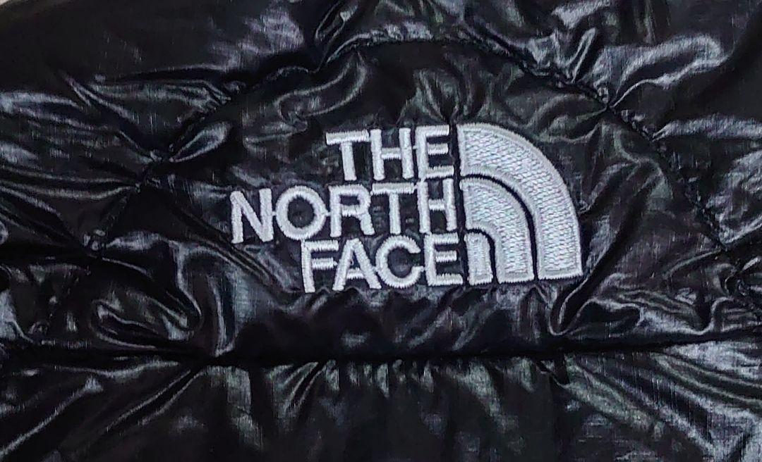 【最終価格】THE NORTH FACE ブラックダウンベスト