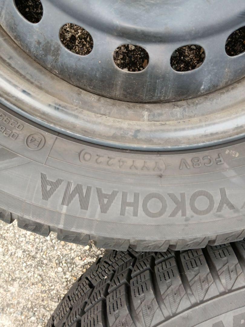 Yokohama ice GUARD iG60 スタッドレスタイヤ 14インチ