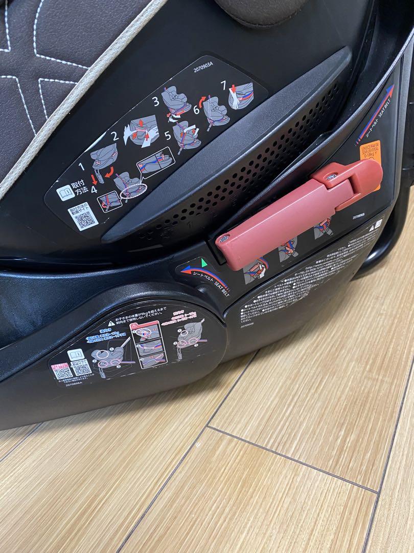エールベベ  クルット4s  グランス  シャンパンブラウン