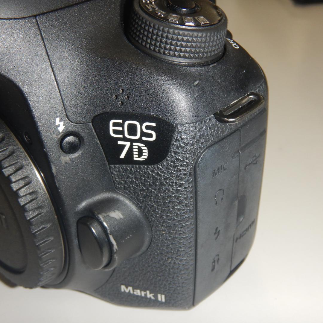 Canon EOS 7D MarkⅡ　ボディ　中古美品