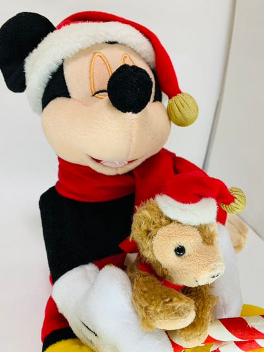 Mickey's Holiday Skaters☆ディズニー☆クリスマス☆希少！ Mickey's Holiday Skaters☆ディズニー☆クリスマス☆希少
