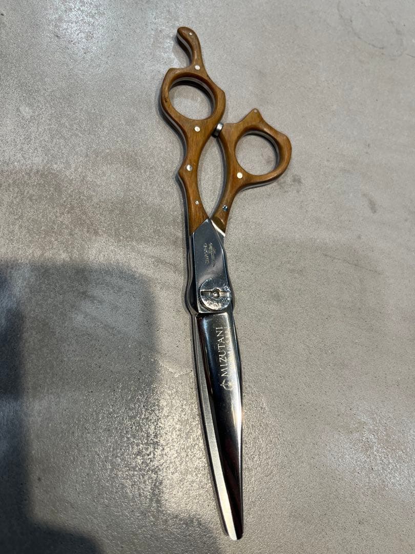 ミズタニ　MIZUTANI シザー　sword wood