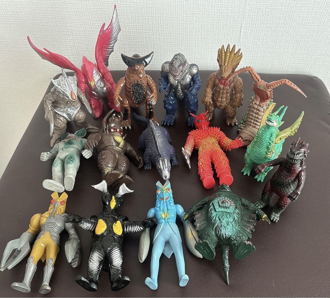 高速配送 怪獣 ウルトラマン ソフビ メルカリ - 36体まとめ売り 特撮