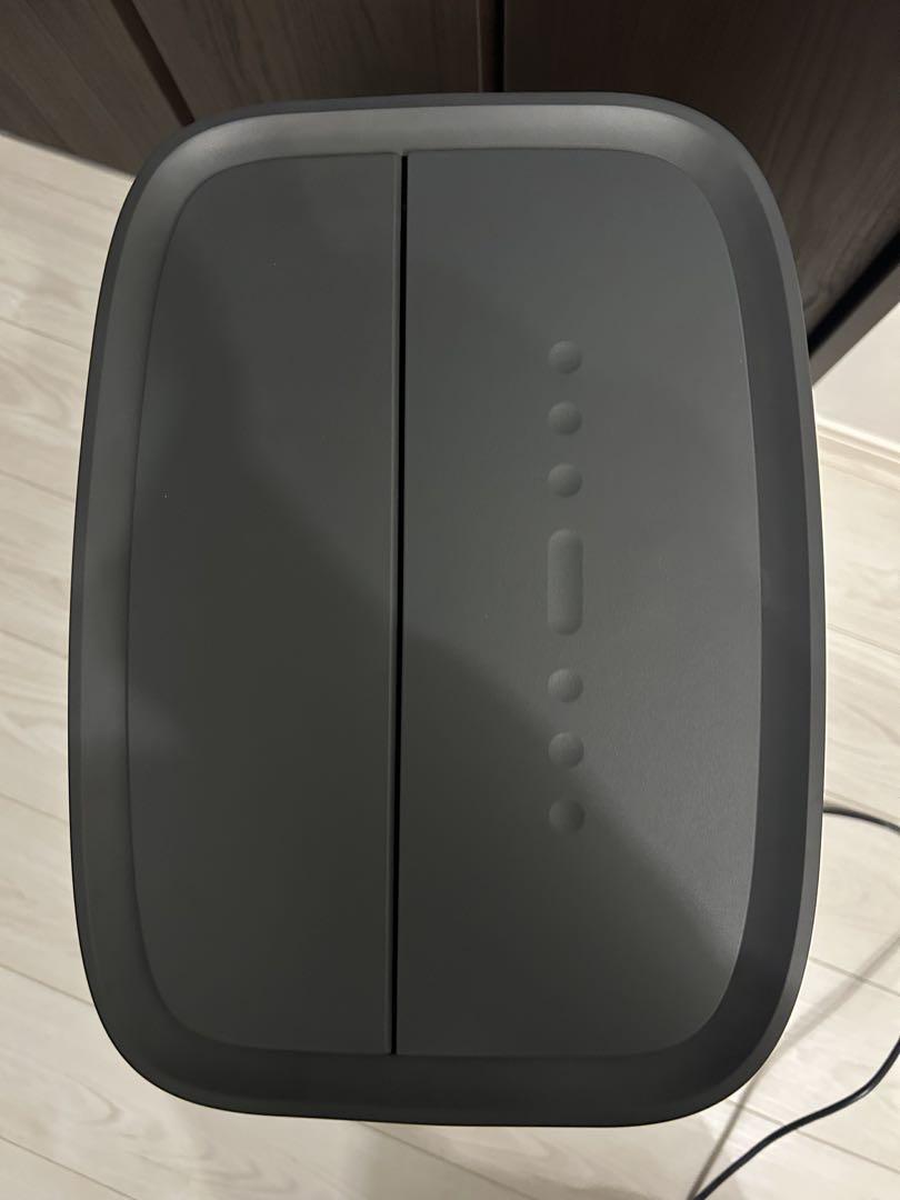 Electrolux 除湿機　空気清浄機能付き EDH12TRBD3