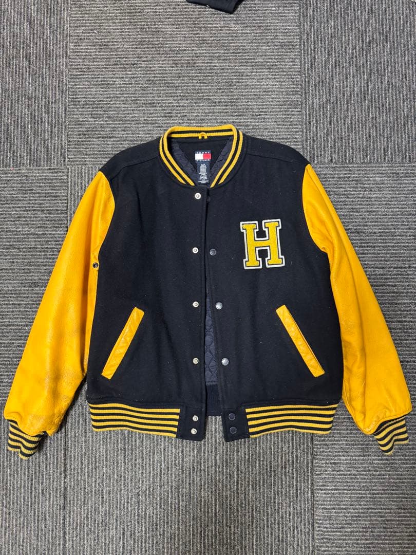 TOMMY HILFIGER スタジャン LL・TOMMY HILFIGER
