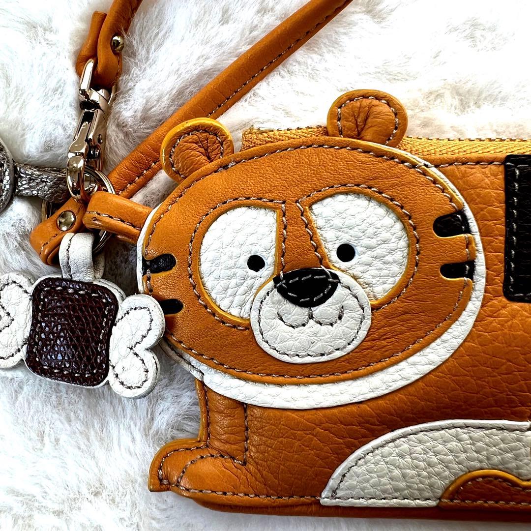 新到着 IBIZA イビサ フォルトゥーナ 革小物 干支虎 マルチケース キー