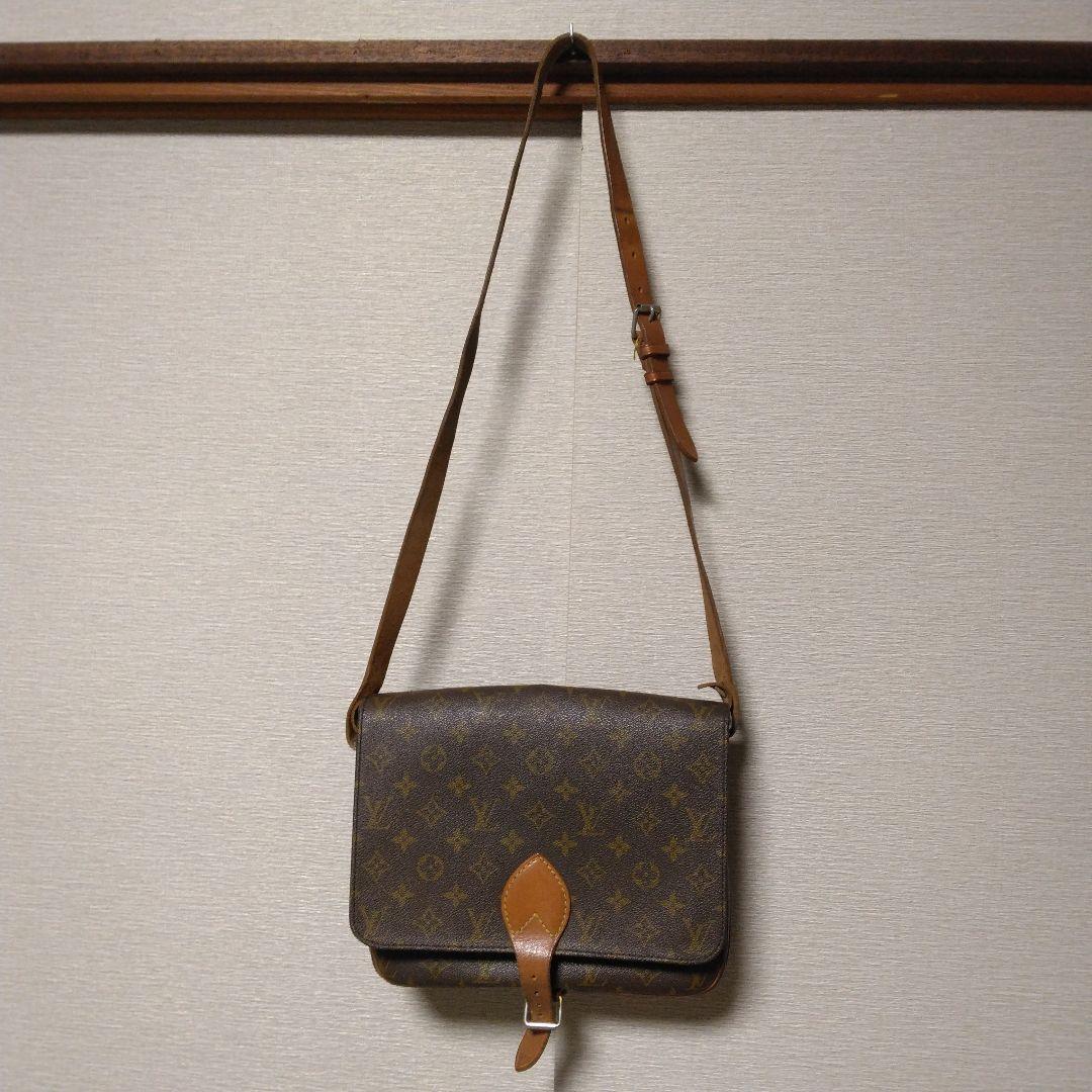 【TZW 】ルイヴィトンショルダーバッグ中古カルトシエール大型