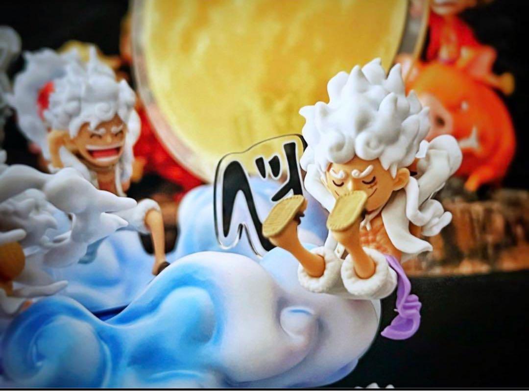 ONE PIECEワンピース ギア5二かルフィ専用台座フィギュア ガレージキット