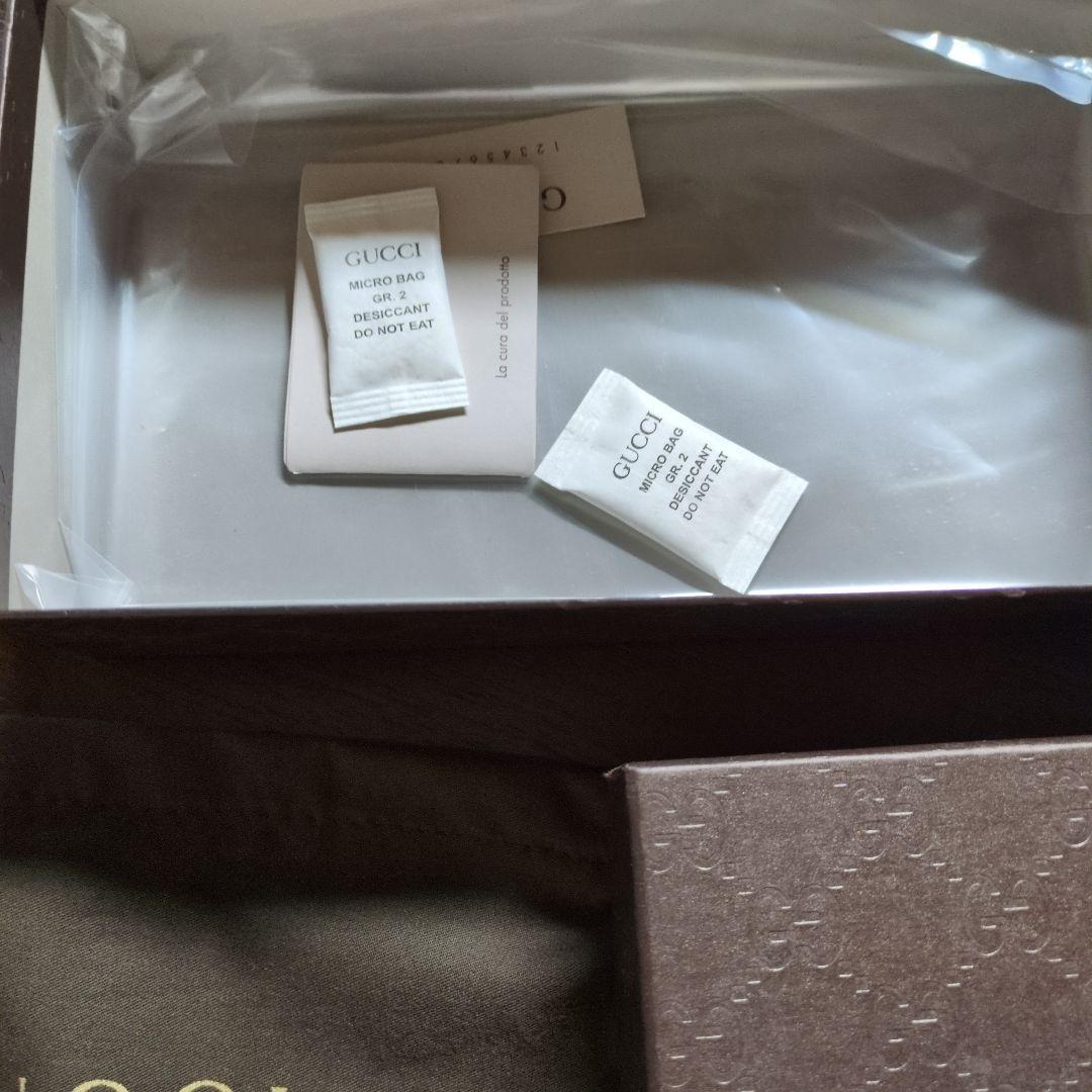 GUCCI 折り財布 ベージュ レザー