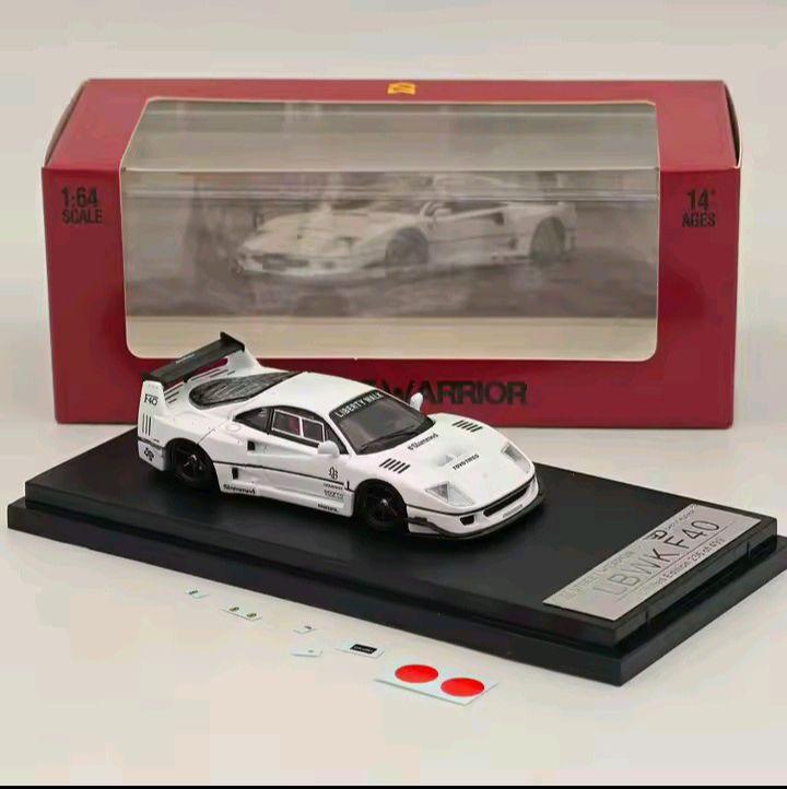 ■1/64【LBWK F40 STREET　WARRIOR】ホワイト《新品》