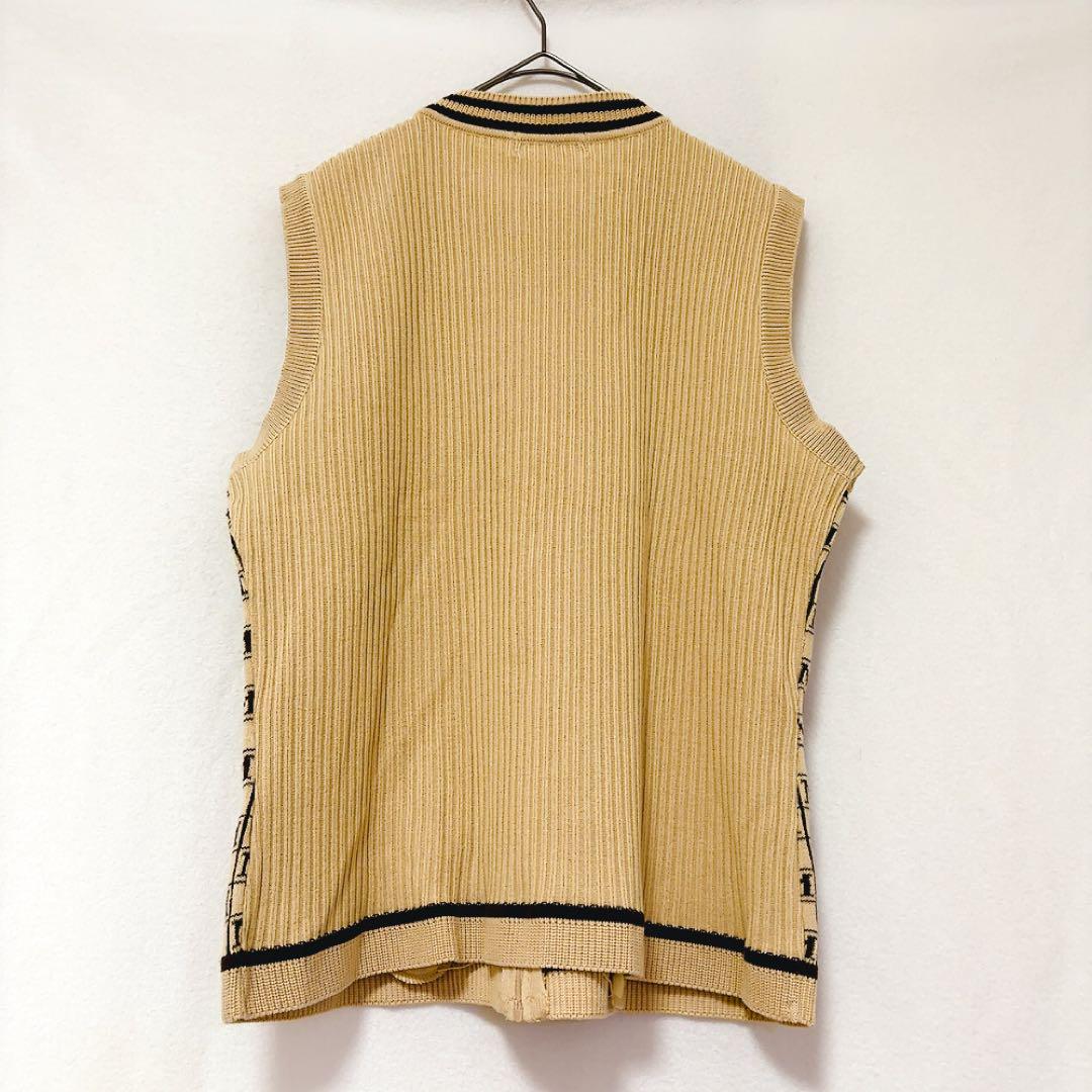 美品✨ マンシングウェア ロゴ 総柄 ジップベスト 春ゴルフに最適◎