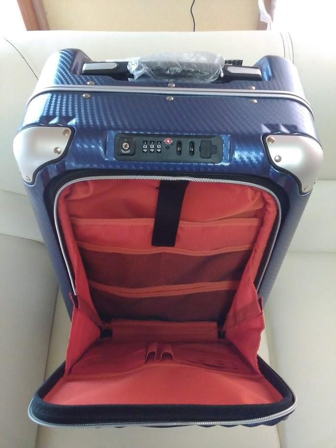 ☆新品☆未使用品☆　スーツケース（LEGEND WALKER 6209-50）