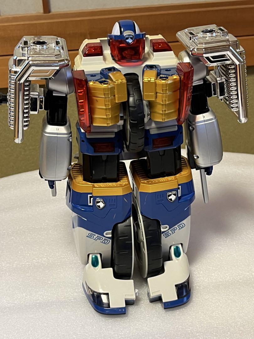 特捜戦隊デカレンジャー　DX 特捜変形　デカバイクロボ