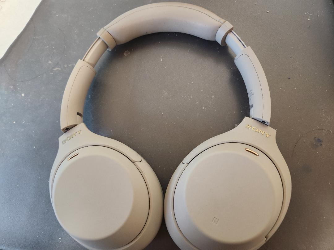 SONY　WH-1000XM4　ジャンク扱い・動作品