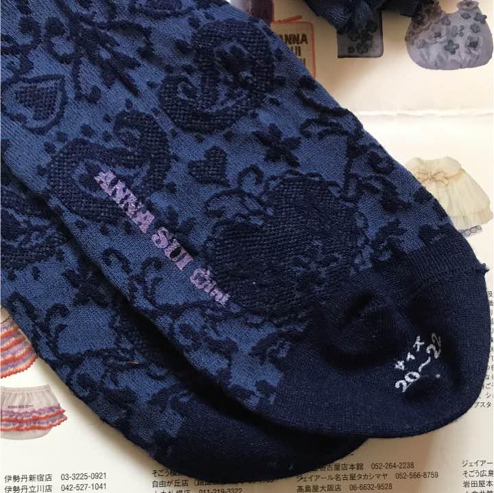 メルカリ Anna Suiのソックス 靴下 スパッツ 1 300 中古や未使用のフリマ メルカリ Anna Suiのソックス 靴下 スパッツ 1 300 中古や未使用のフリマ