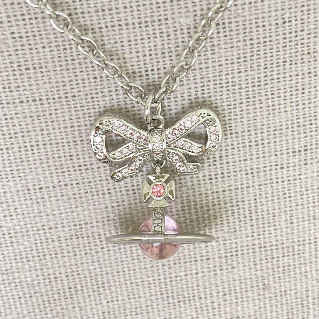 Vivienne Westwood OCTAVIEネックレス　シルバー×ピンク Vivienne Westwood｜OCTAVIEネックレス シルバー×ピンク - メルカリ