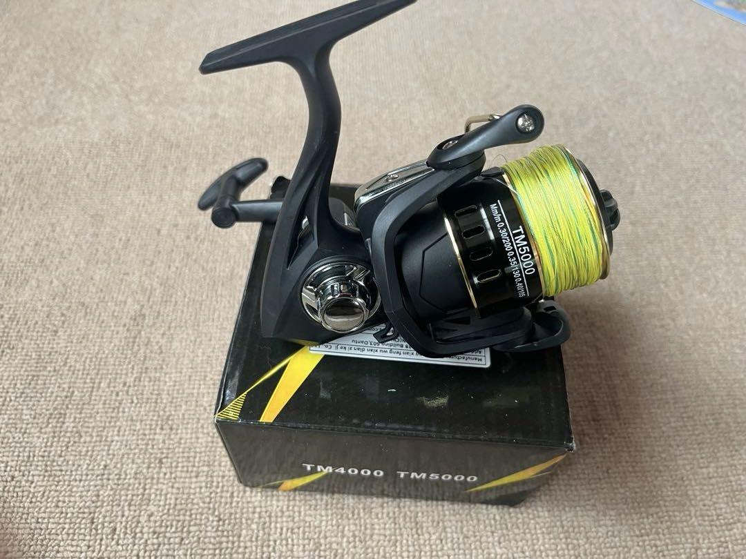 スピニングリール 5000 未使用 ライン付き