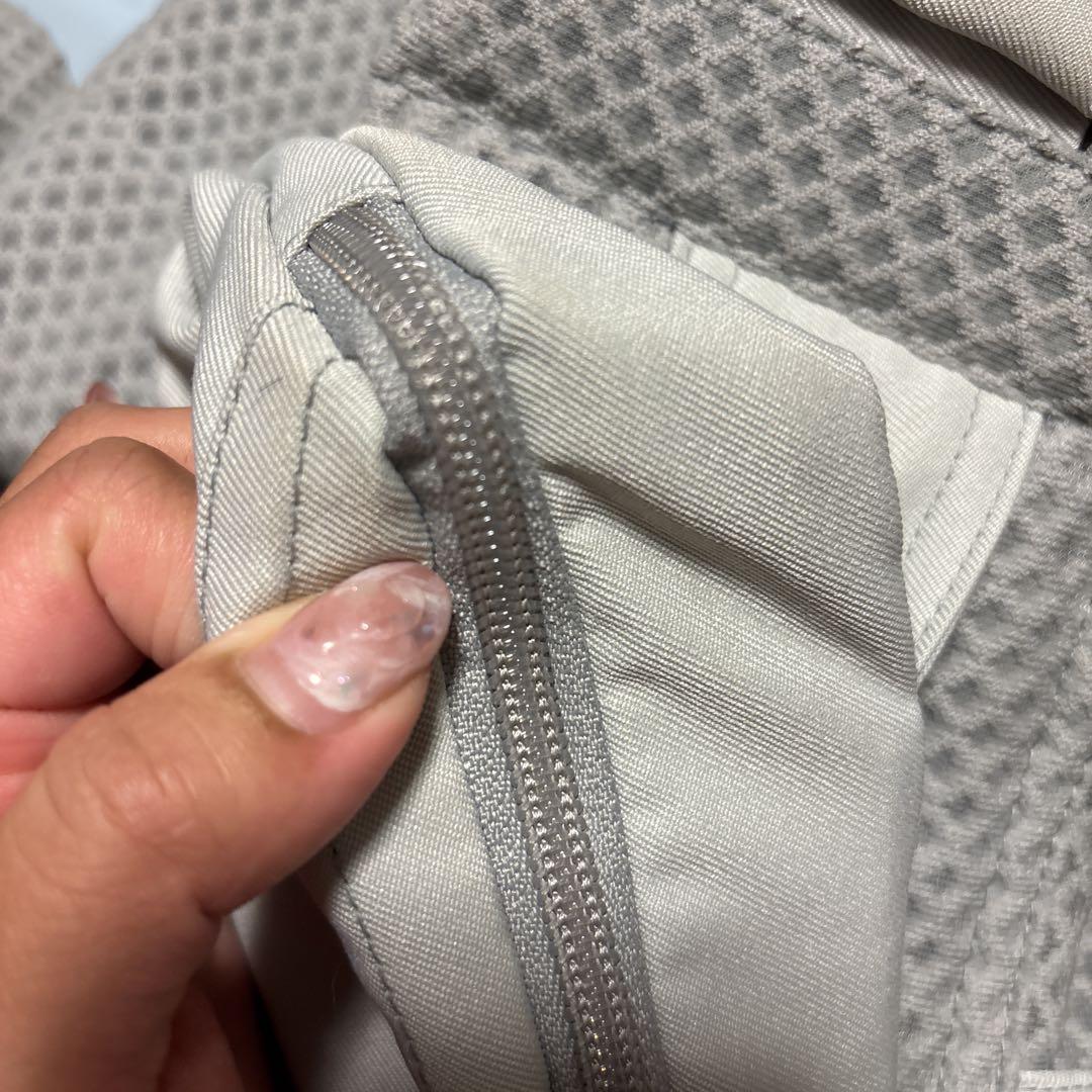 エルゴベビー 抱っこ紐 グレー メッシュ