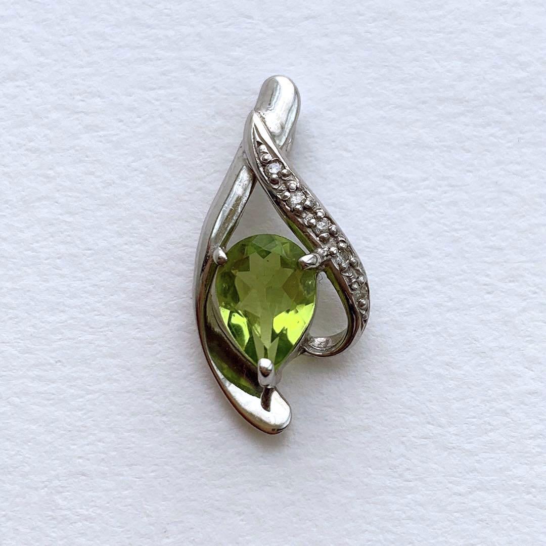 K18 0.03ct 大粒ペリドットとダイヤのペンダント 画像2