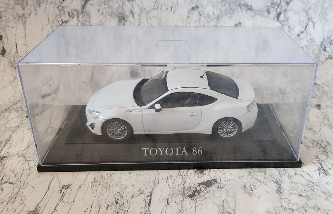 TOYOTA 86 ホワイトモデルカー