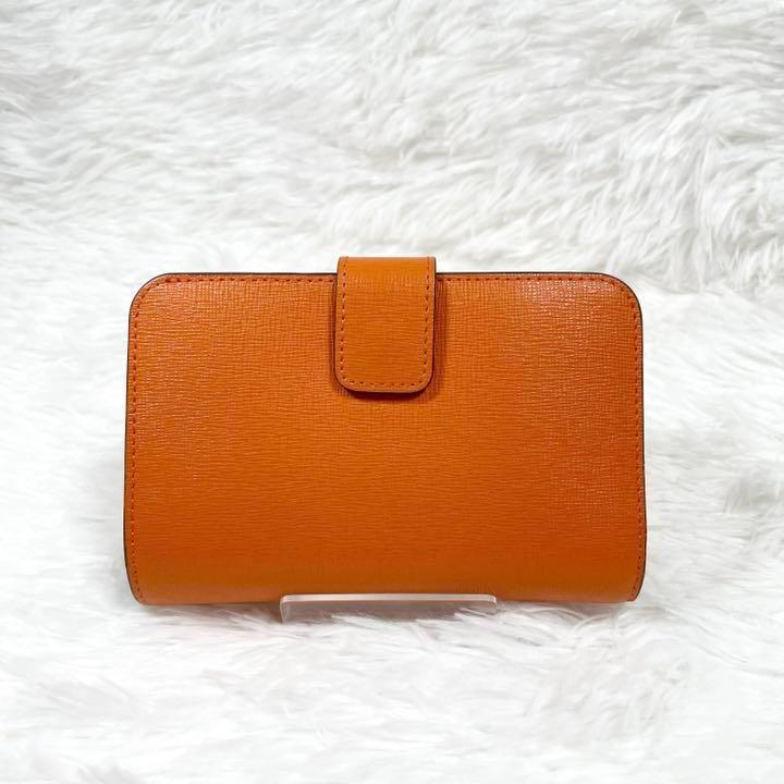 正規品大人気 美品 FURLA フルラ 二つ折り財布 オレンジ コンパクトウォレット TzeJy-m88405927594 好評特価