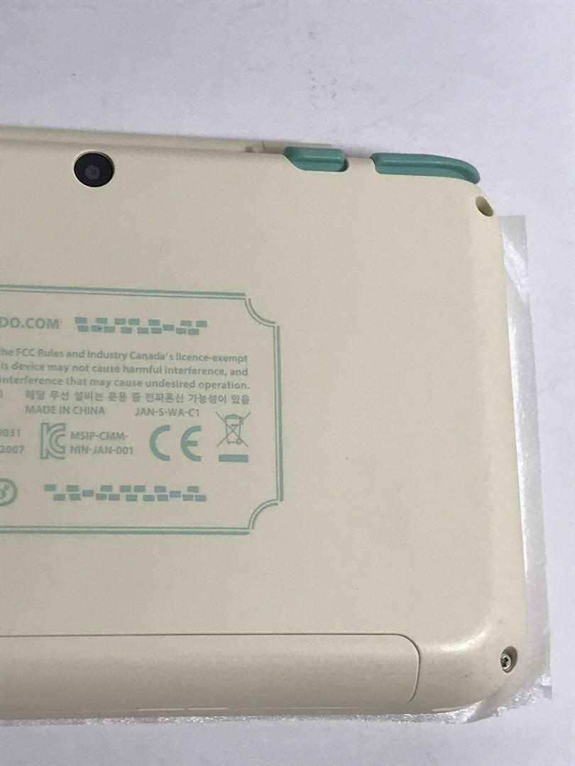 極美品　NEWニンテンドー2DS LL 　とびだせどうぶつの森