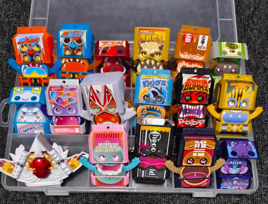 仮面ライダーガヴ　ゴチゾウセット　41種　＆　昇天台座