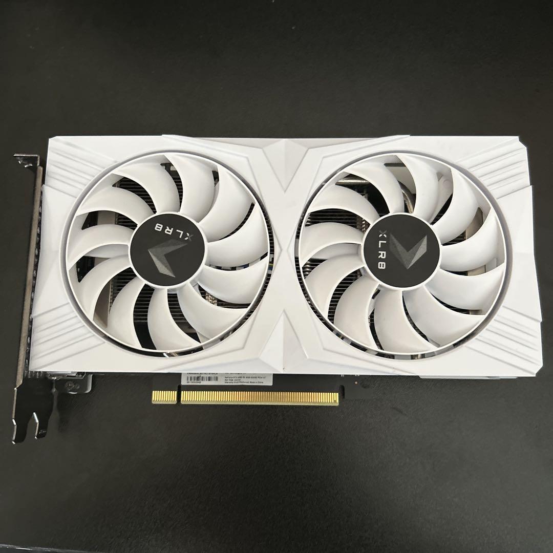 PNY グラフィックボード GeForce RTX 4060 8GB XLR8
