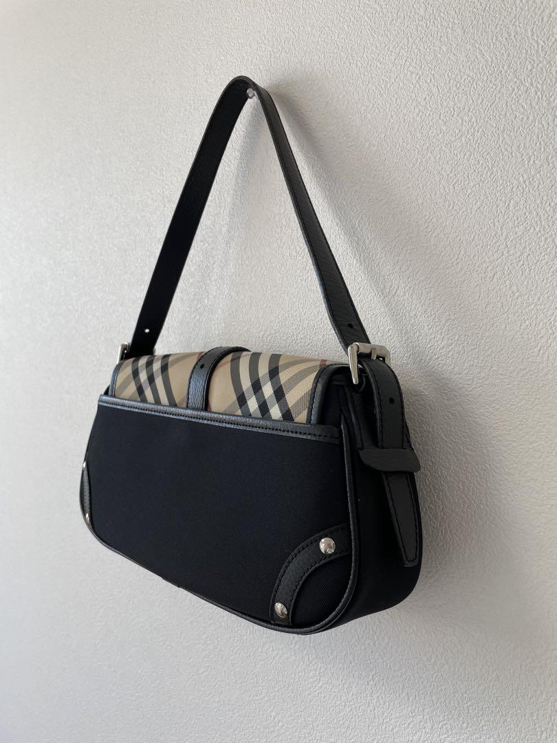 Burberry チェック柄ショルダーバッグ