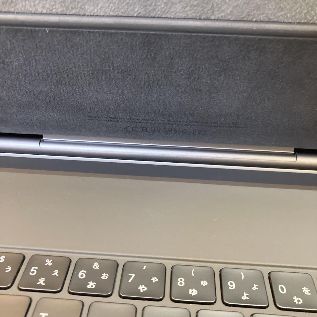 12.9インチiPad Pro マジックキーボード MXQU2J/A A1998 - メルカリ