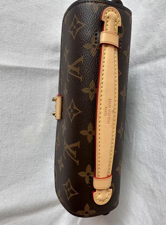 【美品】Louis Vuitton ショルダーバッグ ダークブラウン 美品 Louis Vuitton ショルダーバッグ ダークブラウン - メルカリ