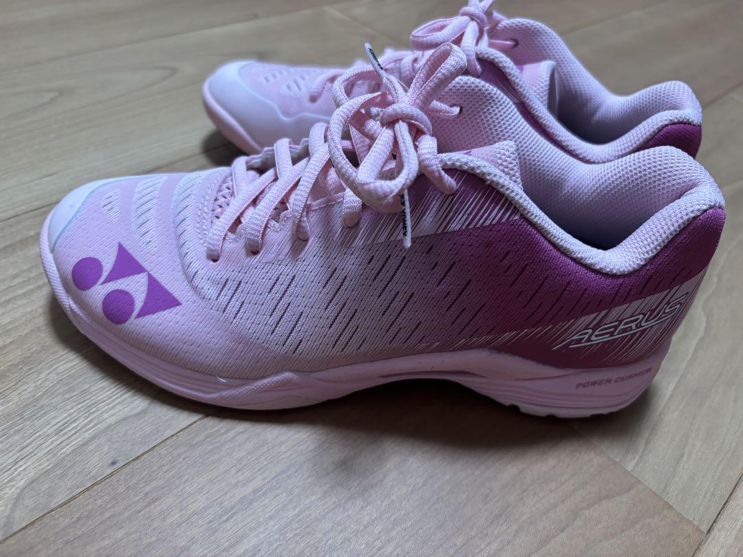YONEX AERUS ピンク バドミントンシューズ　　24cm